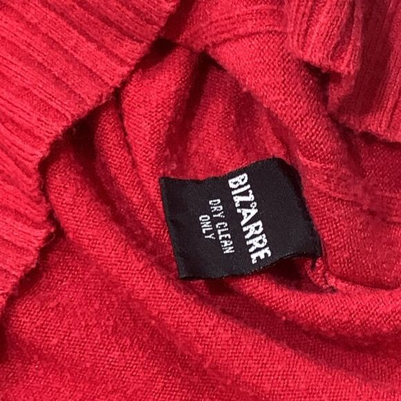 BIZARRE | Red Sequin 3/4 Sleeve Women’s Christmas Holiday Pullover Sweater - Picture 12 of 14